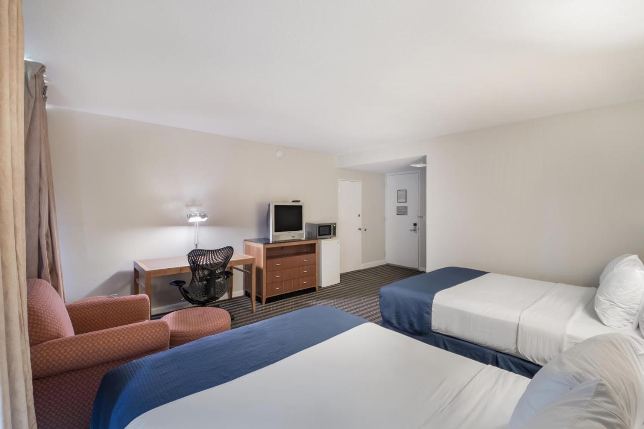 Americas Best Value Inn-Painted Post Exterior photo
